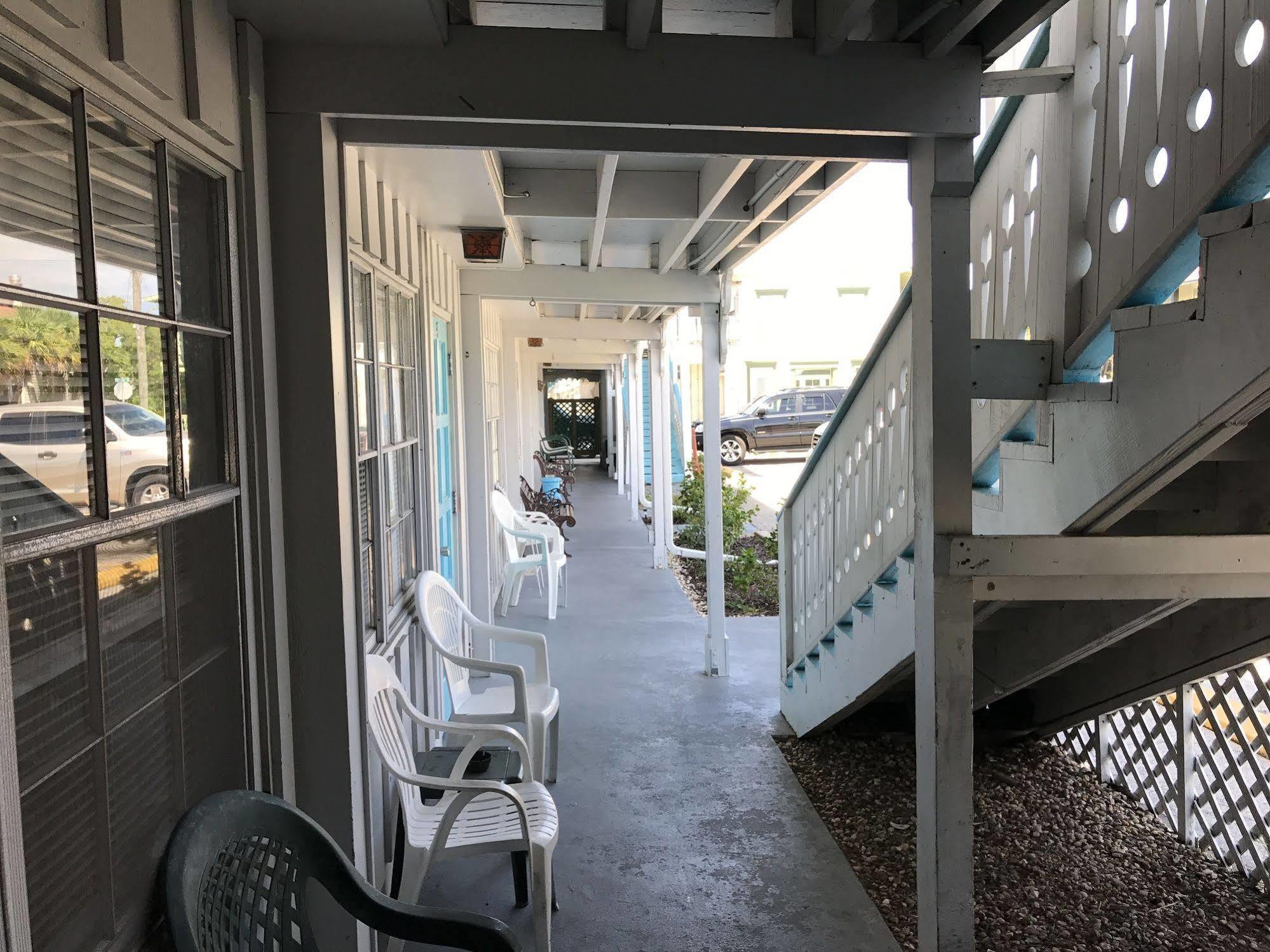 Cedar Inn Cedar Key Extérieur photo